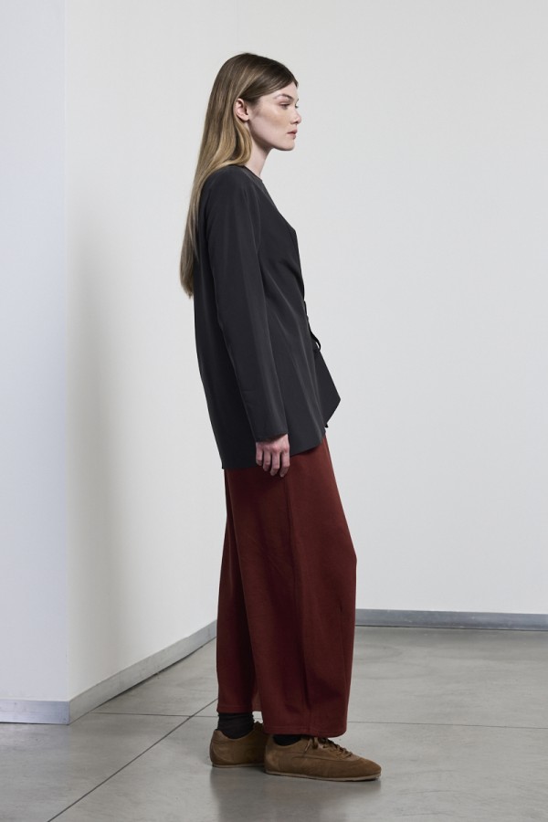 Neirami palaidinė Carbone