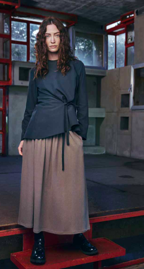 Neirami palaidinė Carbone