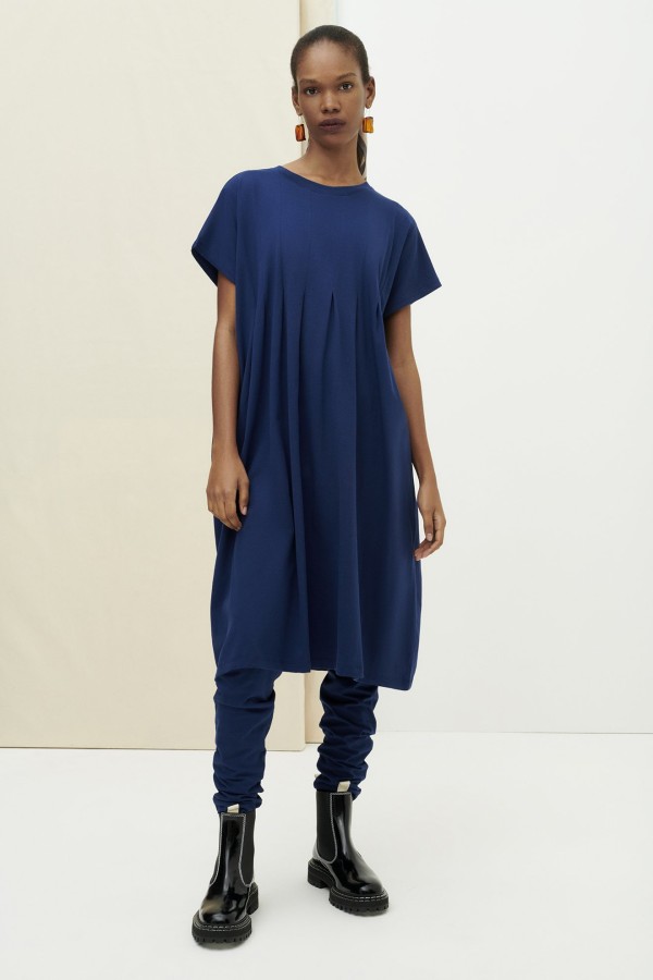 KowTow suknelė su klostelėmis