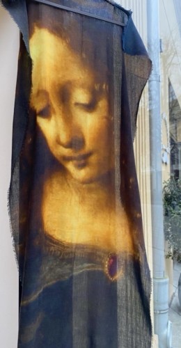 Otra Cosa vilnonis šalikas Madona